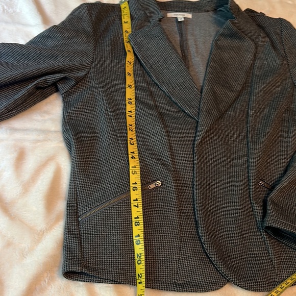 Maurice’s jacket - Picture 8 of 8